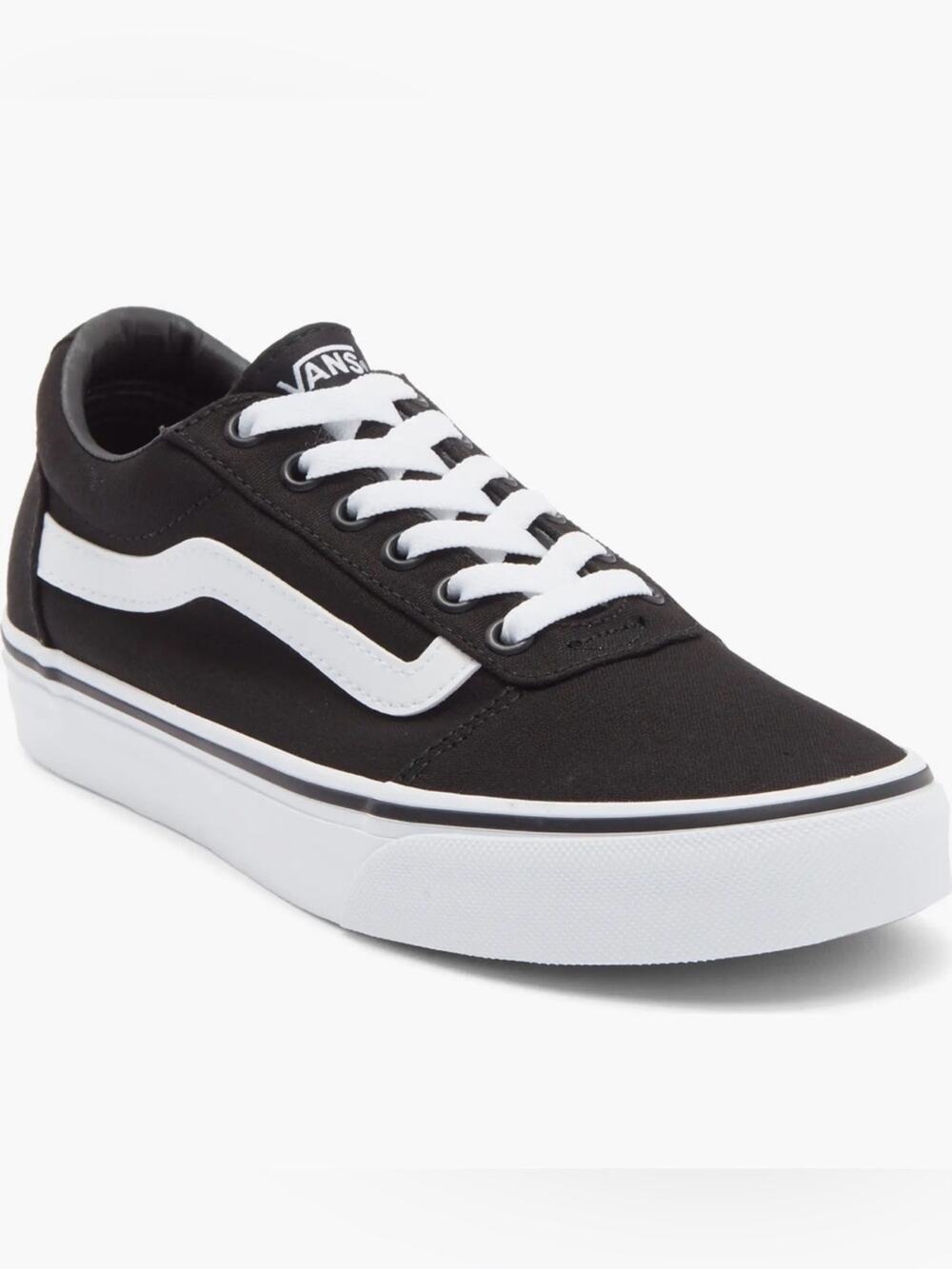 NEW Vans Lace-Up Canvas Black and White Low-Top Skate Sneakers SZ 11